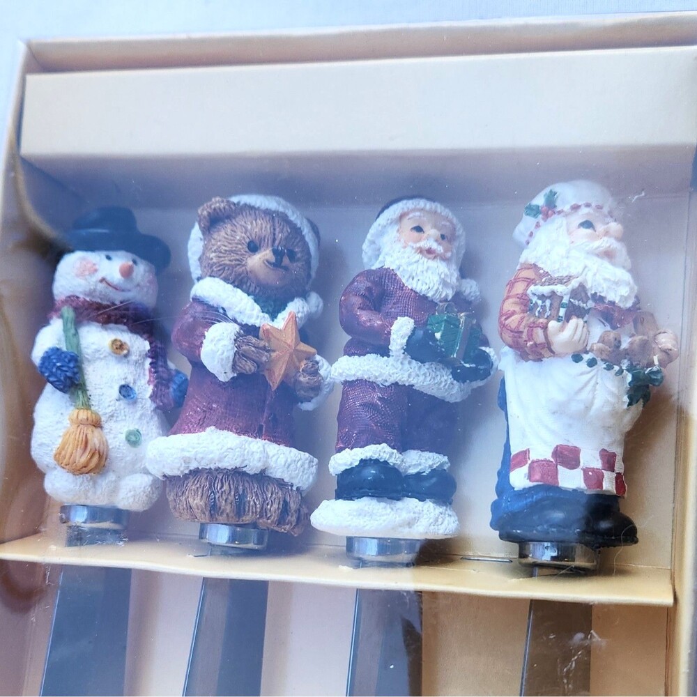 Vintage Linens N Things Christmas Spreaders Set of 4 Santa Snowman Bear NIB NOS